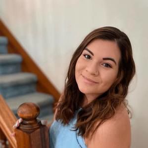 Meet your Posher, Amanda